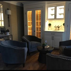 Meet your Posher, Brenda